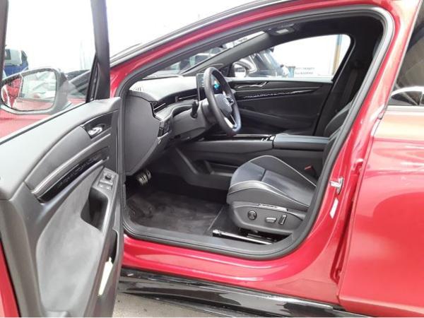 Volkswagen ID.7 Tourer Pro S +WÄRMEPUMPE+AHK+KAMERA+