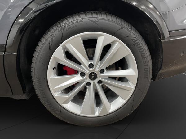 Audi e-tron Q6 Sportbackedition one grey AHK LM 21" B&O