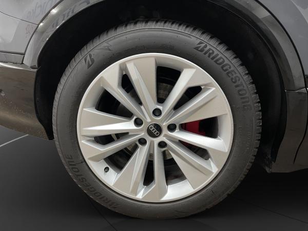 Audi e-tron Q6 Sportbackedition one grey AHK LM 21" B&O