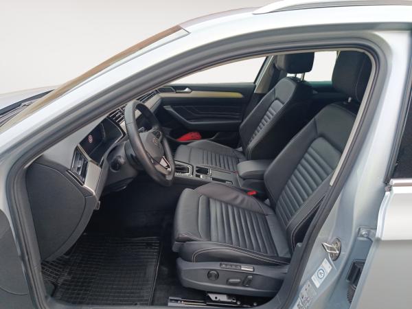 Volkswagen Passat Sofort verfügbar*Haustürlieferung*Paket Leder Nappa*Paket Business Premium*Paket Klima und Energie