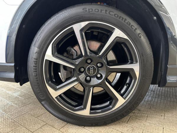 Audi Q3 Sportback 45 TFSI *S-line*LED*Business*AHK*