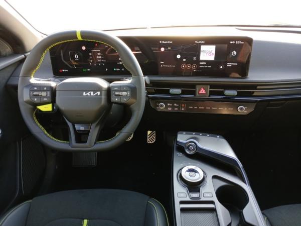 Kia EV6 GT 609 PS 🚀 *EV Förderung* Glasdach Sofort verfügbar!