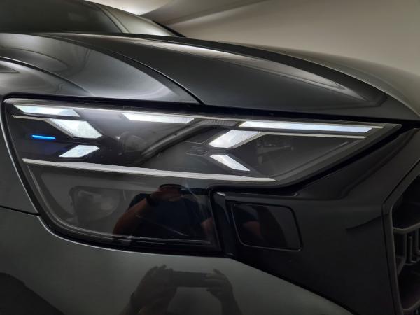 Audi Q8 SUV 50 TDI quattro Luft Laser Pano ACC