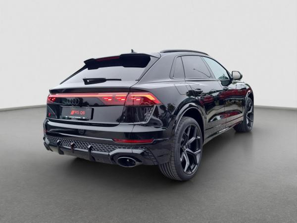 Audi RS Q8 SUV performance MATRIX HUD ANK StHzg ACC