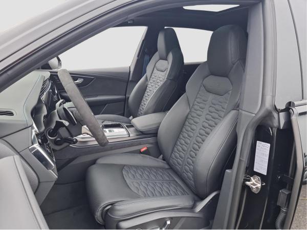 Audi RS Q8 SUV performance MATRIX HUD ANK StHzg ACC