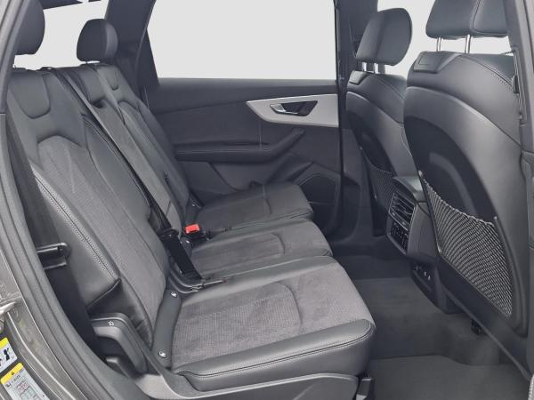 Audi Q7 SUV 3.0 TDI qu S line sport Matrx AHK Virtual