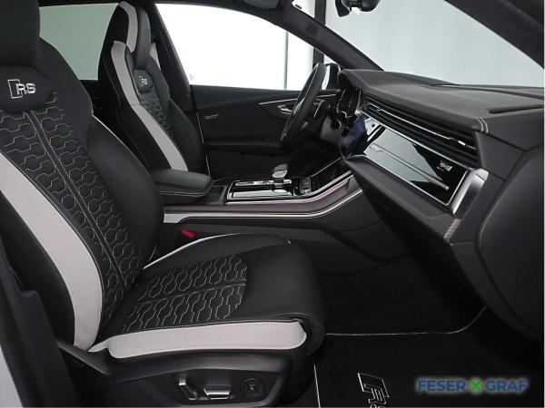 Audi RS Q8 4.0 TFSI quattro S tronic Matrix / B&O / PA Audi RS Q8 4.0 TFSI quattro S tronic Matrix / B&O / PA