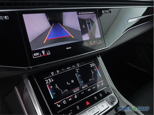 Audi RS Q8 4.0 TFSI quattro S tronic Matrix / B&O / PA Audi RS Q8 4.0 TFSI quattro S tronic Matrix / B&O / PA
