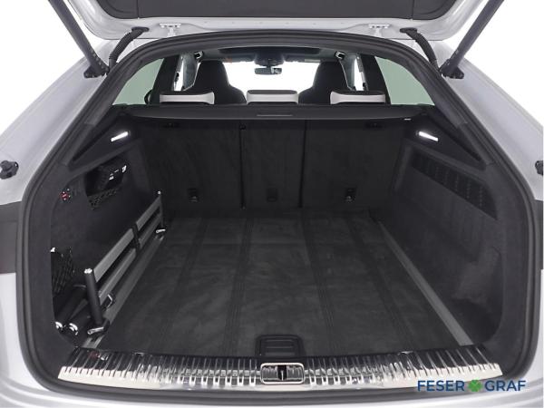 Audi RS Q8 4.0 TFSI quattro S tronic Matrix / B&O / PA Audi RS Q8 4.0 TFSI quattro S tronic Matrix / B&O / PA