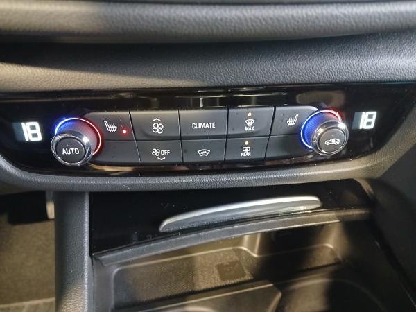 Opel Insignia B Sports Tourer 2.0 Klima,Navi,USB