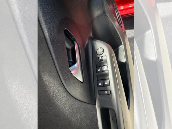 Opel Corsa F e Ultimate ACC+LED+Navi+SHZ+Kam.+KlimaA