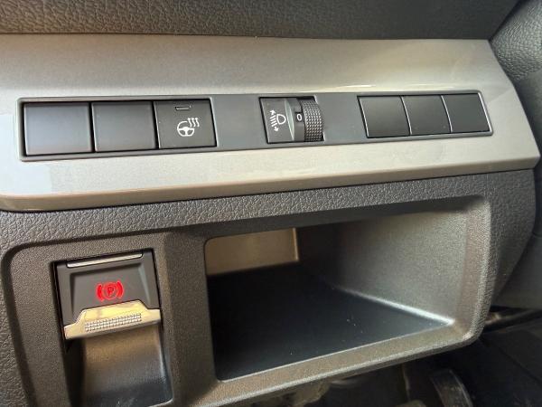 Peugeot Traveller 2.2 Diesel 180 L2 Active AHK+LED+8Sitze