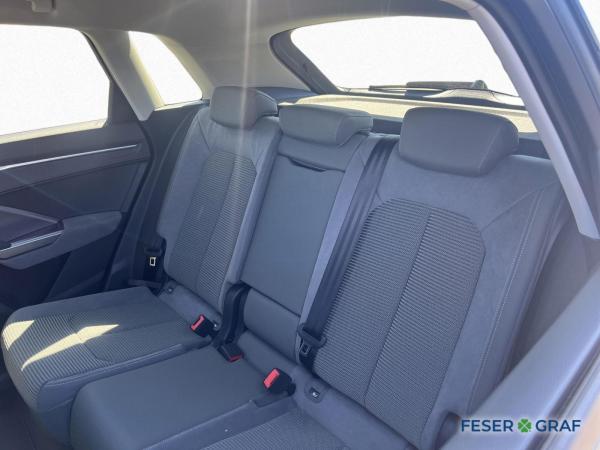 Audi Q3 adv. 35 TFSI - NAVI - ACC - LED - AHK