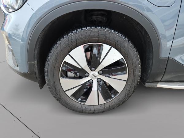 Volvo XC40 T5 Recharge/Sofort verfügbar*Haustürlieferung*Anhängerkupplung*Winter, Licht, Parkassistenz & Fahras