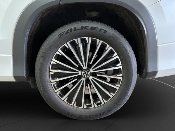 Volkswagen Tayron 1.5 eTSI Life 7-Sitzer AHK Matrix LM 18" ACC Navi
