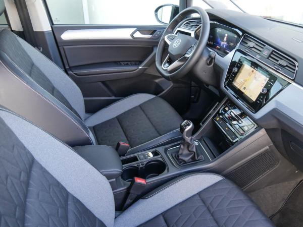 Volkswagen Touran GOAL 1.5 TSI Navi Kamera ACC 7-Sitzer Volkswagen Touran GOAL 1.5 TSI Navi Kamera ACC 7-Sitzer