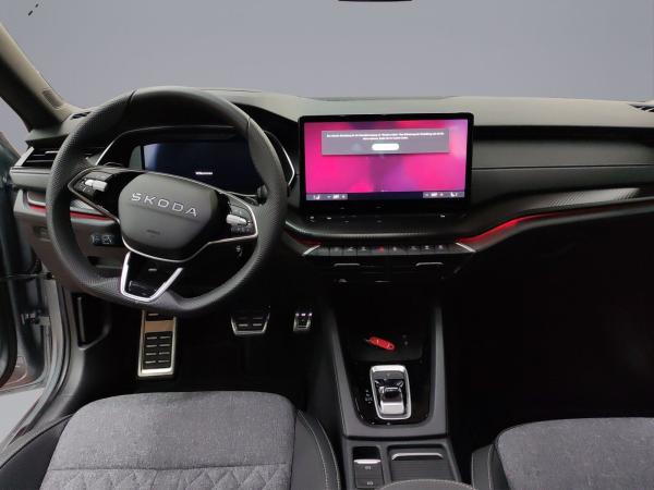 Skoda Octavia Combi Sportline 2.0 TDI DSG AHK NAVI LED