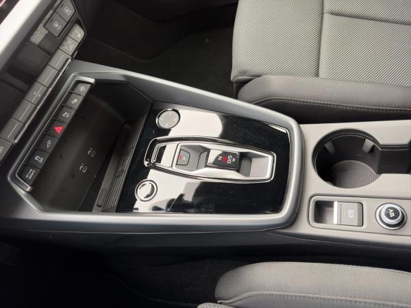 Audi A3 Sportback 40 TFSI e advanced Kamera+LED+Navi+ACC