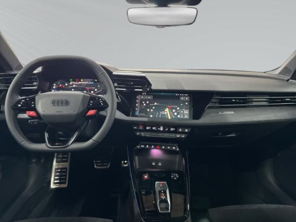 Audi RS3 Limousine qu S tro ACC+Kamera+Matrix+Pano