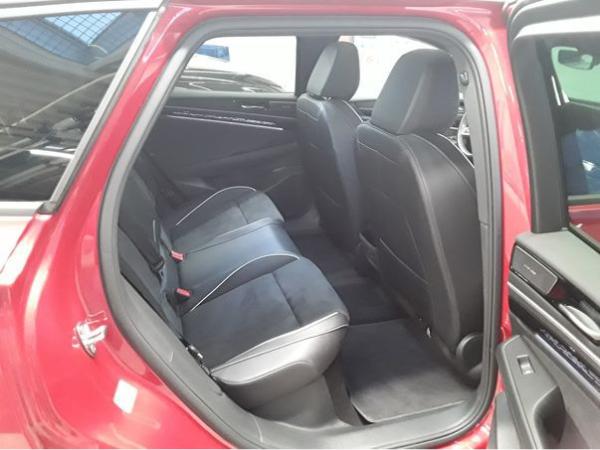 Volkswagen ID.7 Tourer Pro S - "Interieur- und Exterieur-Plus-Paket" + PANO / 8-fach Bereift