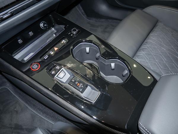 Audi A5 Avant e-hybrid quattro