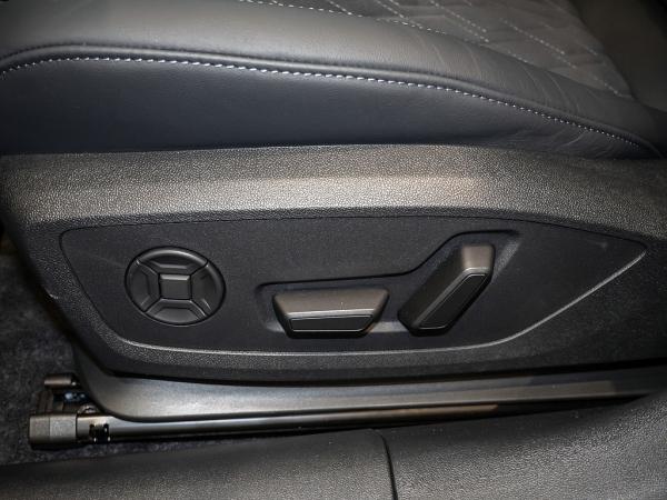 Audi A5 Avant e-hybrid quattro