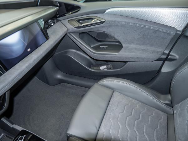 Audi A6 e-tron Sportback S line business quattro