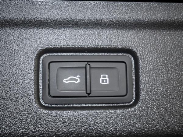 Audi A6 e-tron Sportback S line business quattro