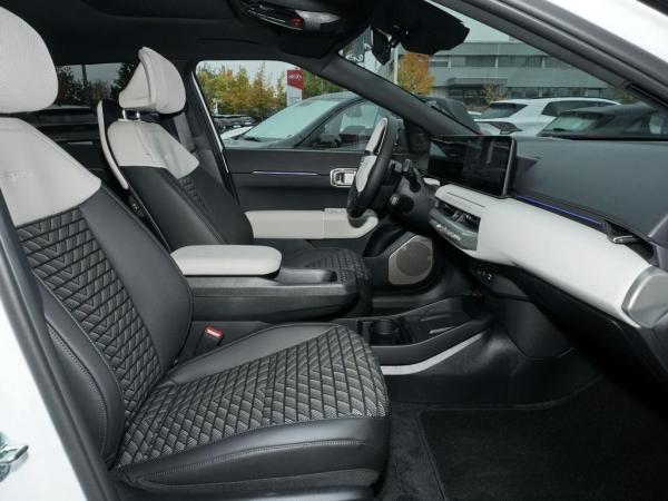 Kia EV4 81 FWD GT Line DWP COM CON Glasdach