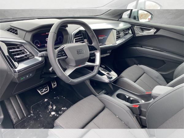 Audi Q4 e-tron 35 S line Matrix Navi HuD Wärmepumpe