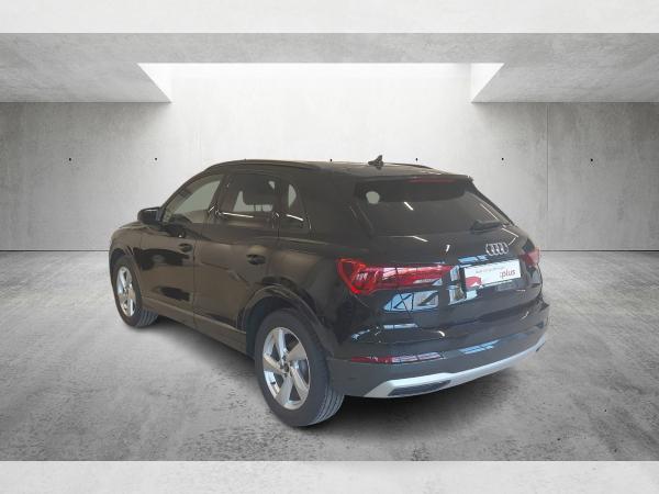 Audi Q3 35 TFSI advanced S-tronic LED Navi ACC AHK PDC SHZ