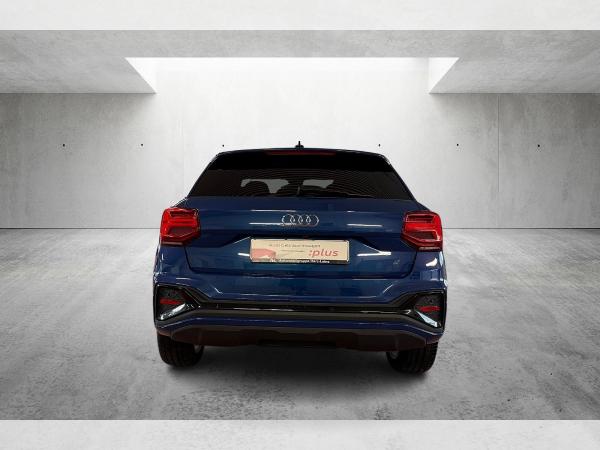 Audi Q2 S line 35 TFSI S-tronic Matrix Navi ACC Leder AHK