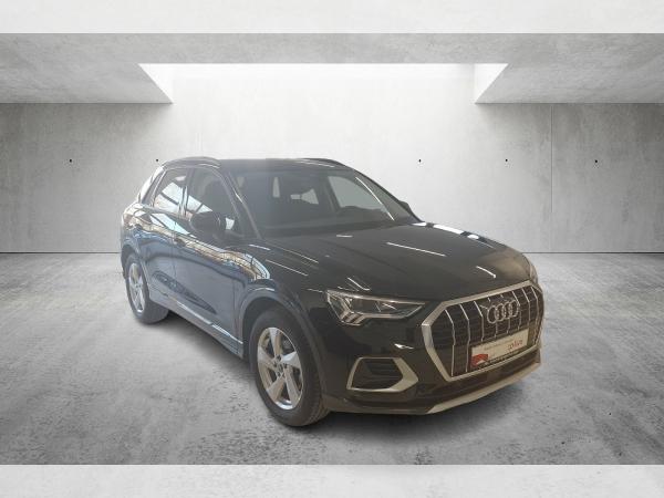 Audi Q3 35 TFSI advanced S-tronic LED Navi ACC AHK PDC SHZ