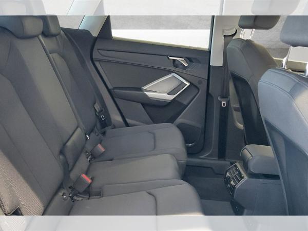 Audi Q3 35 TFSI advanced S-tronic LED Navi ACC AHK PDC SHZ