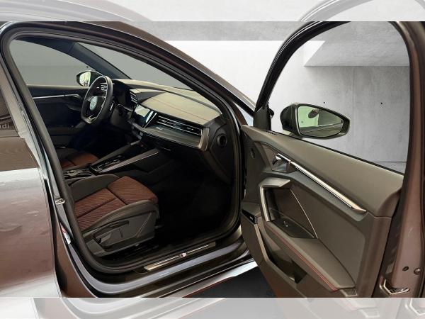 Audi A3 Sportback S line 35 TDI S-tronic LED Navi ACC AHK RFK