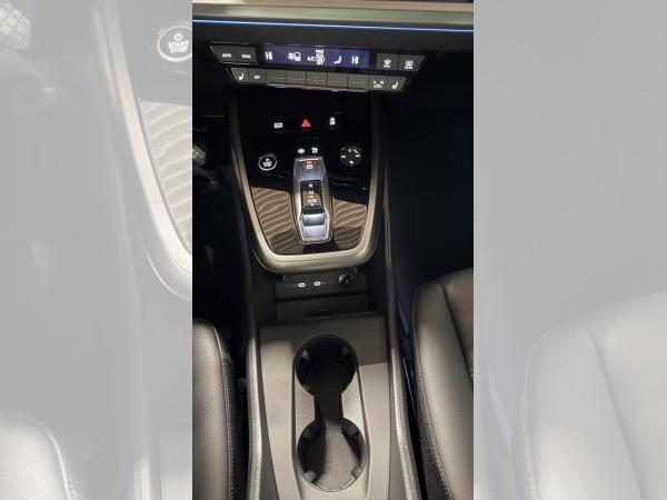 Audi Q4 e-tron 45 S line Matrix Navi ACC HuD AHK Wärmepumpe