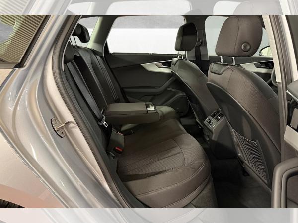 Audi A4 Avant 30 TDI S-tronic LED Navi ACC PDC SHZ LM