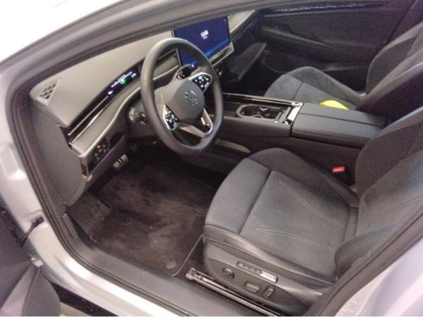 Volkswagen ID.7 Tourer Pro S 210 kW+19 ZOLL GJR+AHK+MATRIX+HUD+360°CAM+IQ.LIGHT+ACC