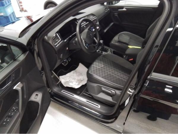 Volkswagen Tiguan Allspace R-Line 2.0TDI 4Motion +AHK+7-SITZE+