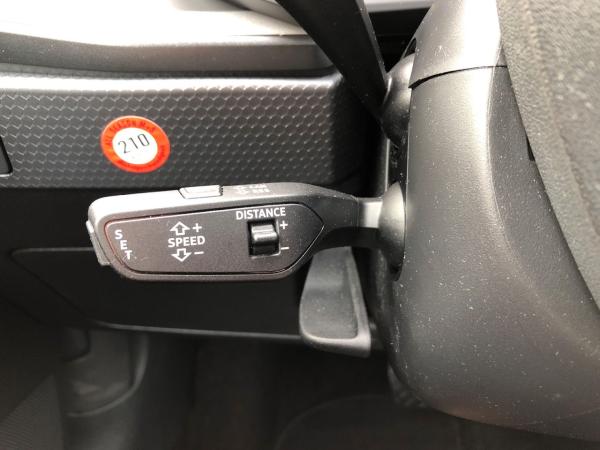Audi A1 allstreet 30TFSI LED+NAVI+ACC+SITZHEIZUNG