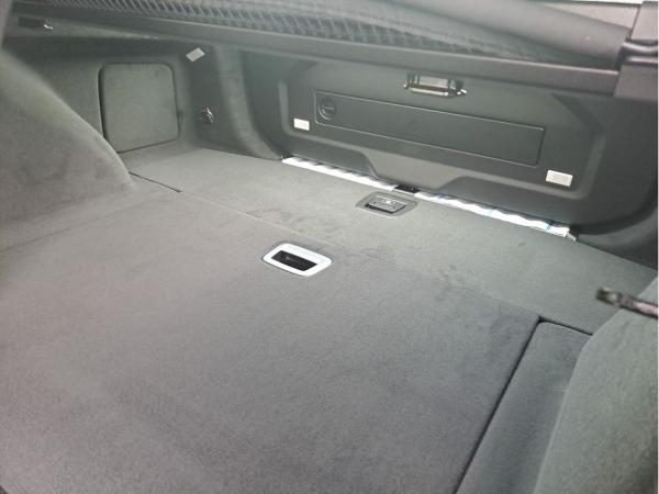 BMW 320 320i Touring Aut. , 5-türig