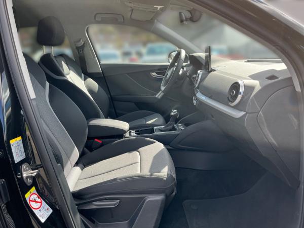 Audi Q2 advanced 35TDI S-tronic / MMI-Navi+, LED, RFK