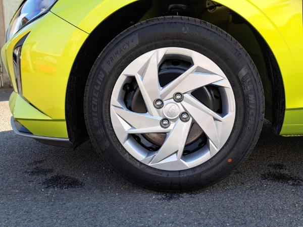 Hyundai i20 1.0 T-GDI Select *NAVI*KLIMA*PDC*KAM*