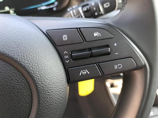 Hyundai i20 1.0 T-GDI Select *NAVI*KLIMA*PDC*KAM*