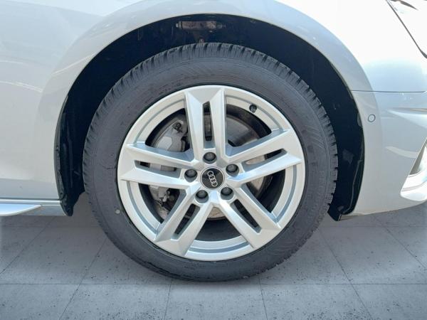 Audi A4 Avant advanced 40 TDI S tr. HUD Stdhzg LED