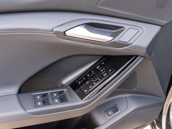 Audi e-tron Q6 Sportback e-tron performance !0,25! S line AHK 360° // Sofort verfügbar