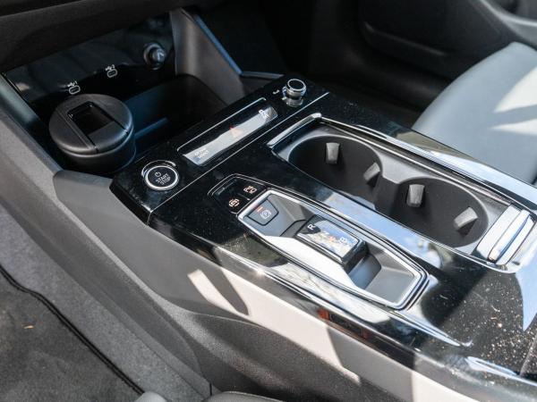 Audi e-tron Q6 Sportback e-tron performance !0,25! S line AHK 360° // Sofort verfügbar