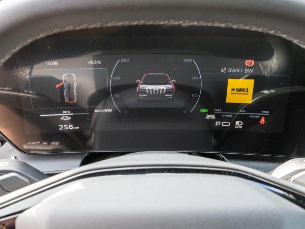 Audi e-tron Q6 Sportback e-tron performance !0,25! S line AHK 360° // Sofort verfügbar