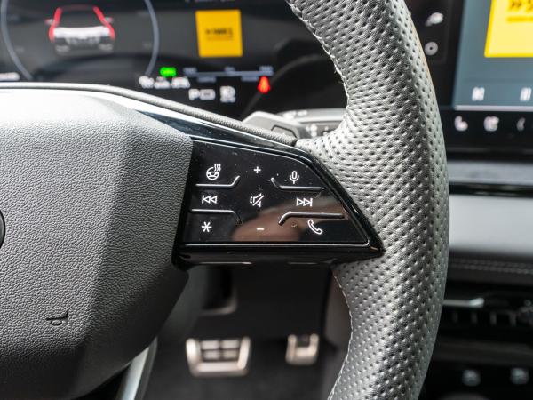 Audi e-tron Q6 Sportback e-tron performance !0,25! S line AHK 360° // Sofort verfügbar