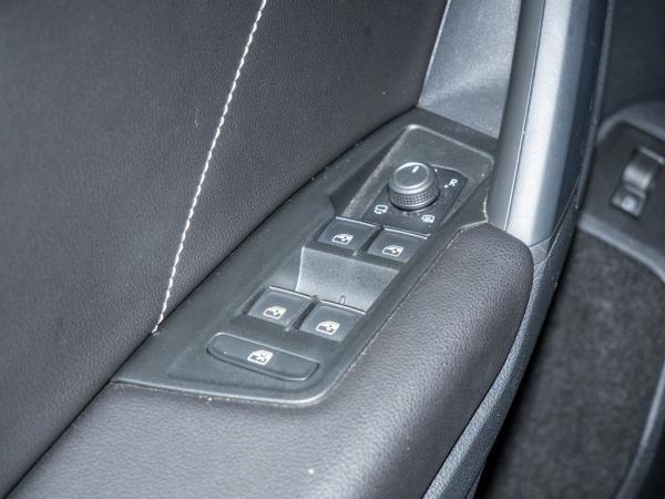 Volkswagen Tiguan 1.4 TSI eHybrid R-Line Kamera Nav Sitzhzg